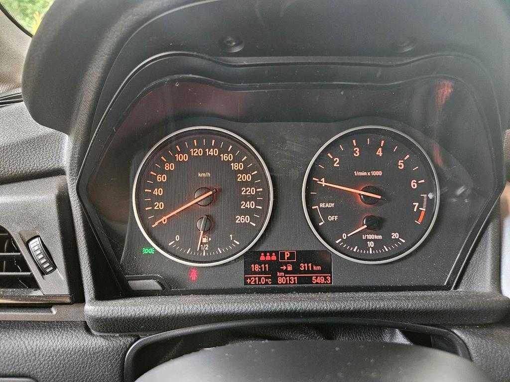 BMW 218