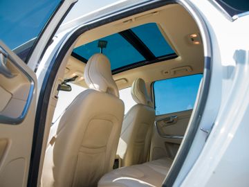 Volvo XC60 - 11