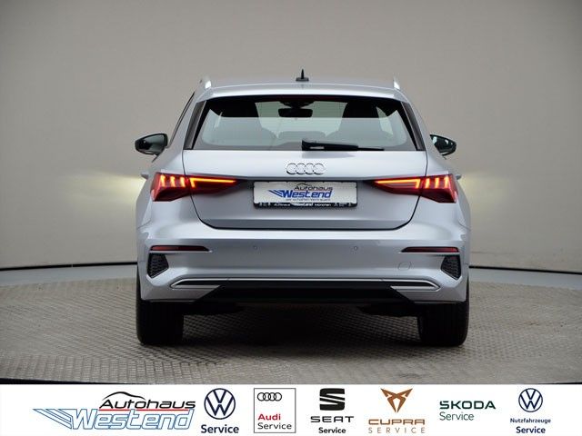 Fahrzeugabbildung Audi A3 Sportback advanced 35 TDI 110kW DSG Navi LED