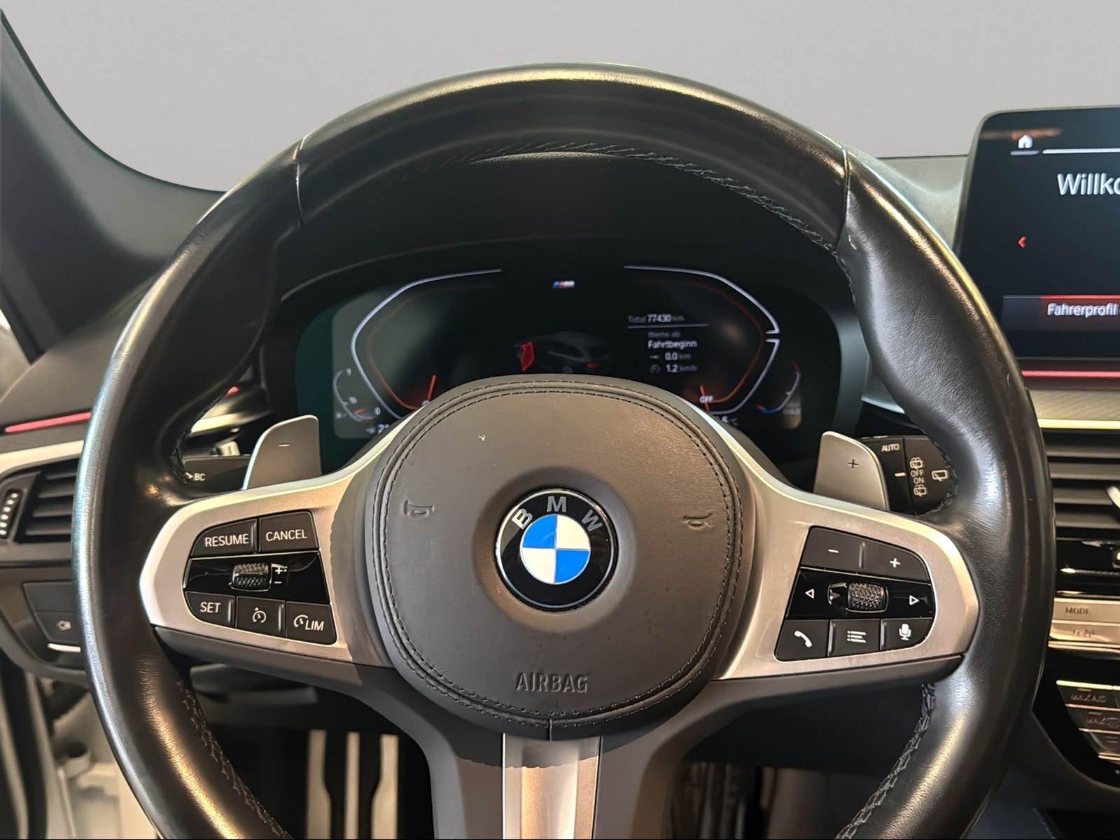 BMW 530i Touring M Sport AHK LiveCockpitProf Laser