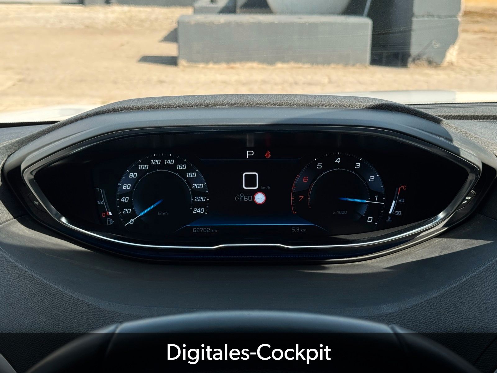 Fahrzeugabbildung Peugeot 3008 PureTech 180 Allure Tempomat PDC CarPlay