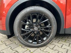 TOYOTA C-HR 2.0 Plug-in-Hybrid GR SPORT (AX2)