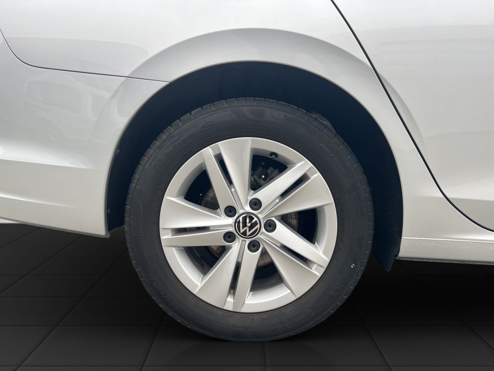 Golf VIII Variant Life 2.0 TDI Navi*ACC*LED