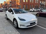 Tesla Model Y Long Range Dual Motor AWD - Tesla Gebrauchtwagen in Berlin