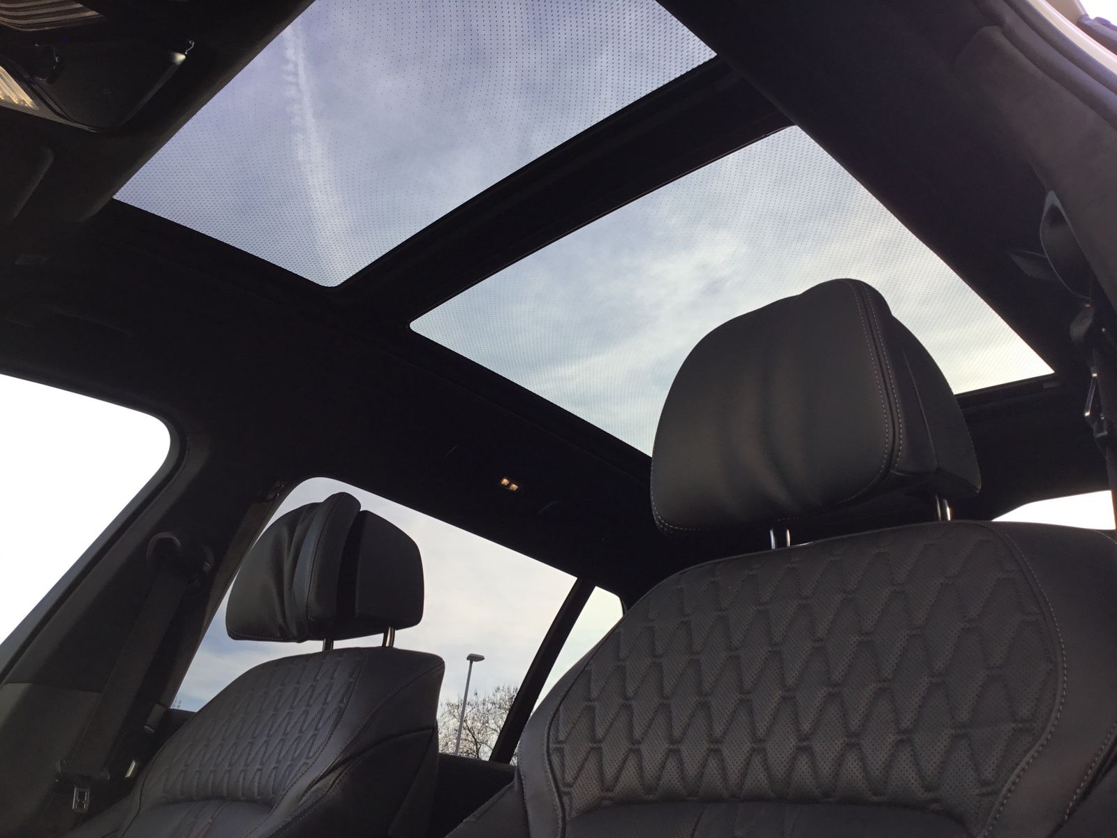 BMW X7 M60 - Bild 24