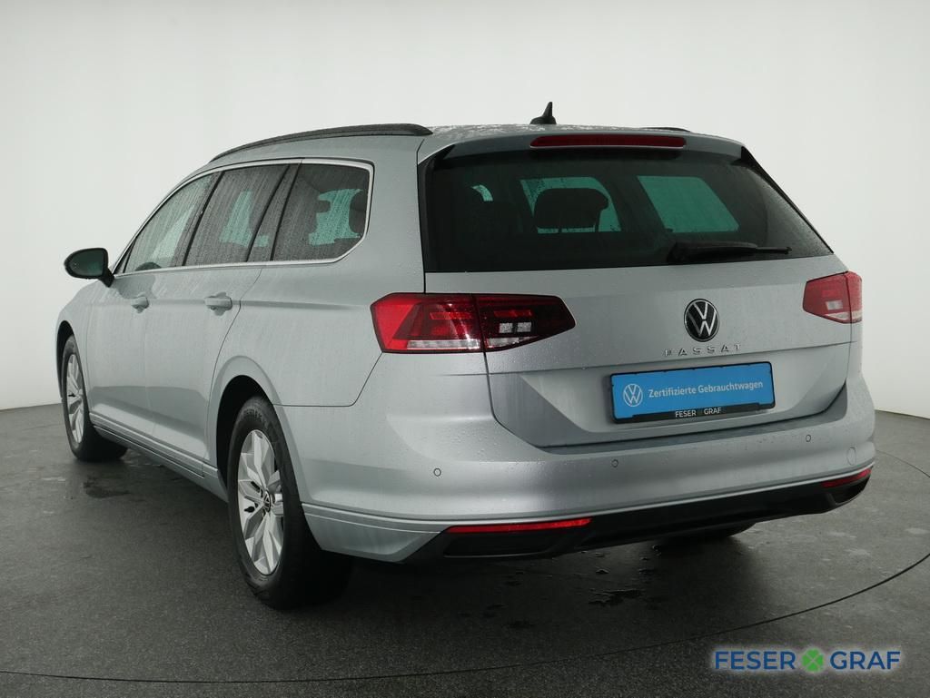 Volkswagen Passat Variant - Bild 12