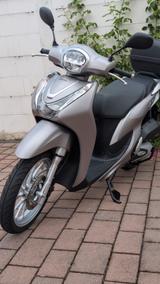 Honda SH 125 Mode 700 km *TÜV/HU neu*