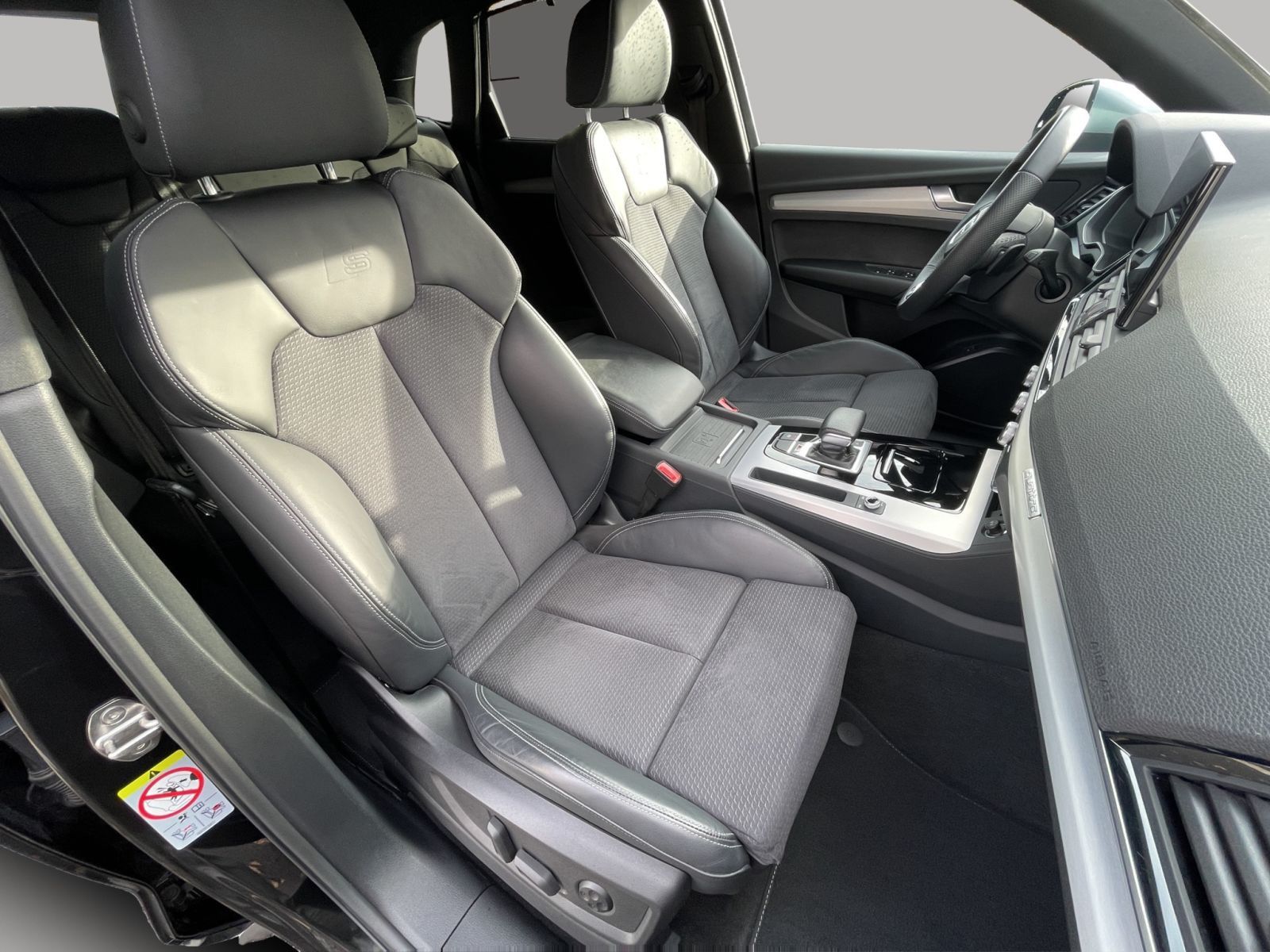 Audi SQ5 - Bild 19