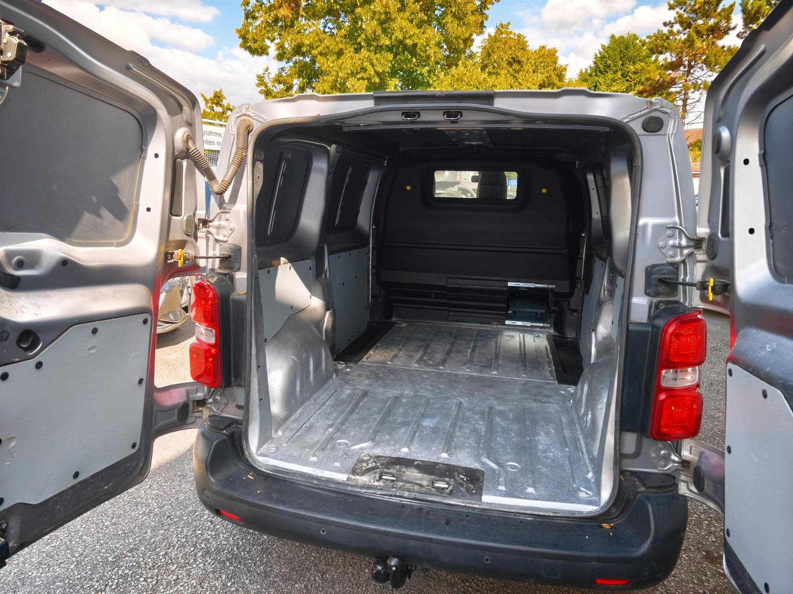 Toyota Proace L2 Kasten Automatik Klima+Navi+Kamera+AHK