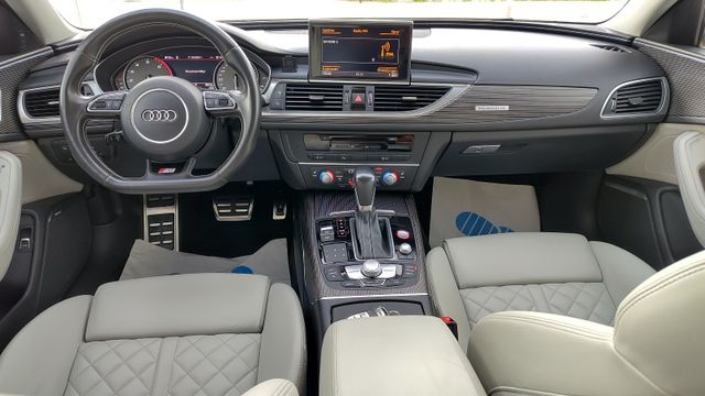 Audi S6 4.0 TFSI quattro S tronic Avant Bose
