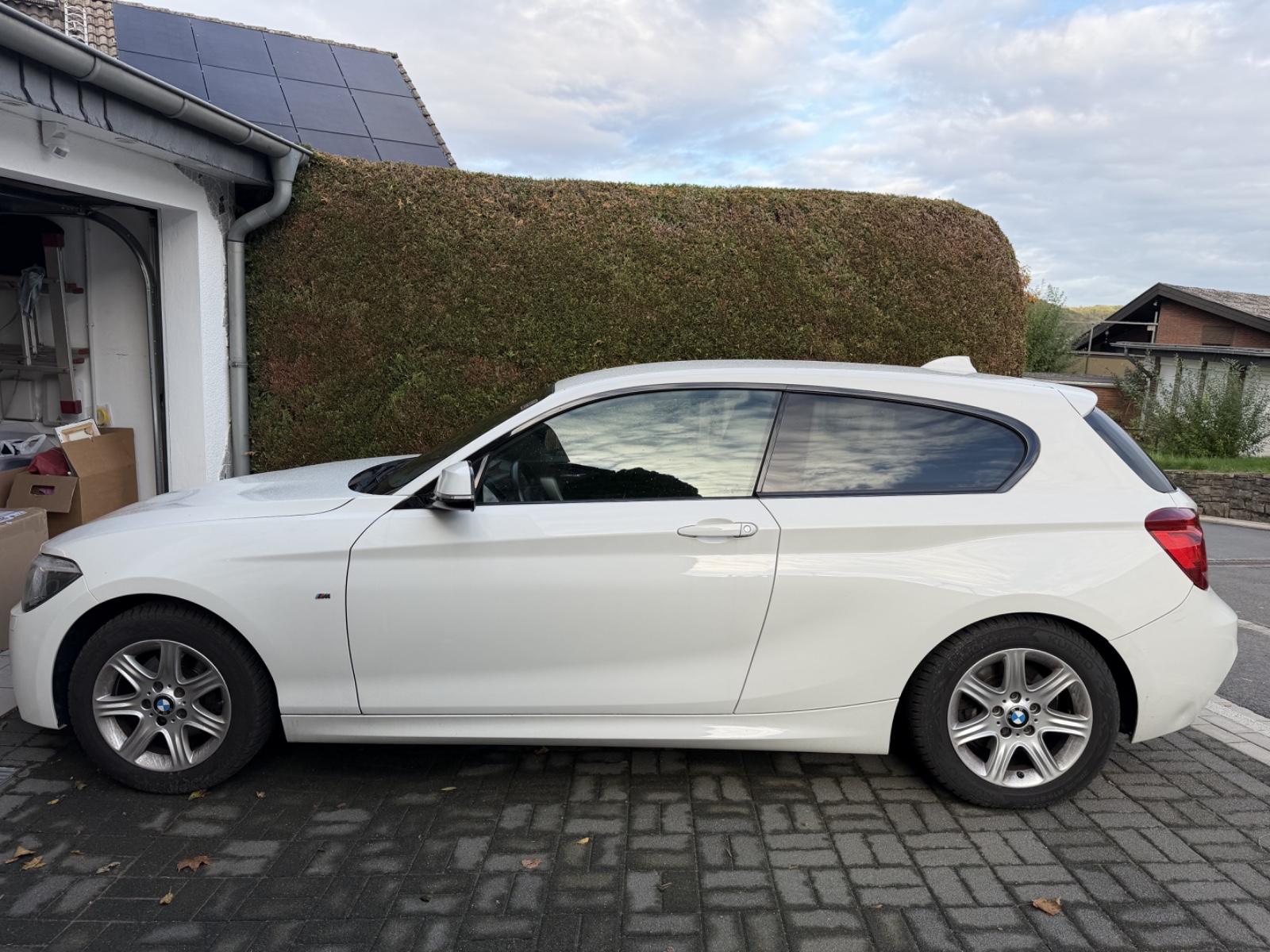 BMW 120