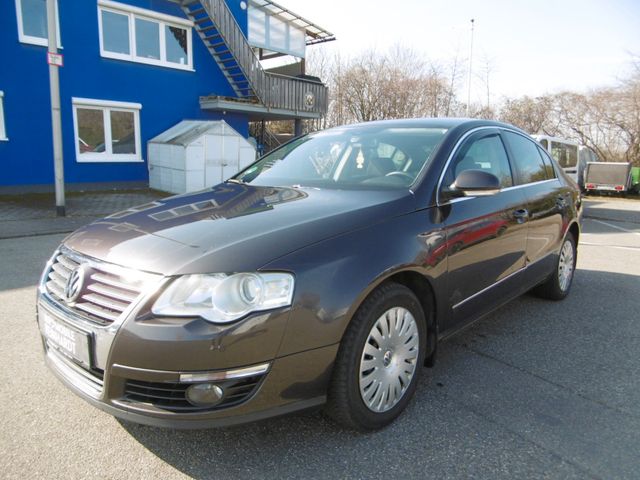 Volkswagen Passat Limousine 2.0 TDI ***NAVI+MFL+PDC+AHK***