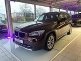 BMW X1 sDrive20i*BI-XEN*SZH*ALU*2.HAND*KETTE NEU*TOP - BMW X1 in Hannover