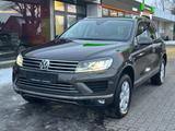 Volkswagen Touareg V6 TDI 4M ACC/ SPUR/ KAMERA/ TÜV - VW Touareg Gebrauchtwagen in Hamburg