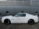 Ford Mustang - Sammlerstück - Ford Mustang mit Benzin-Antrieb: Limousine