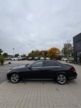 Mercedes-Benz E 300 BlueTEC AVANTGARDE AVANTGARDE