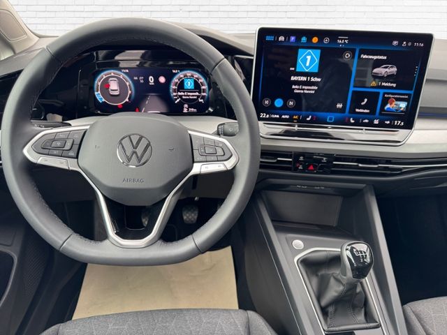 Fahrzeugabbildung Volkswagen Golf VIII 1.5 TSI Life KLIMA LED ALU