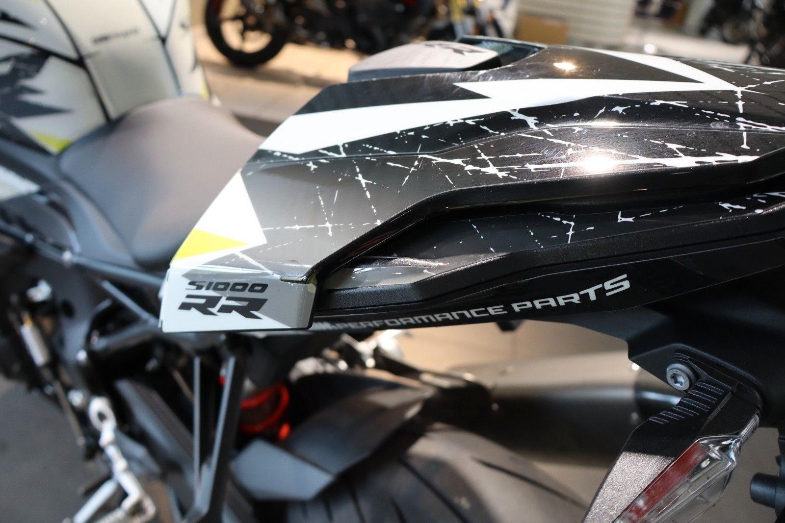 Fahrzeugabbildung BMW S 1000 RR mit Graphic Kit