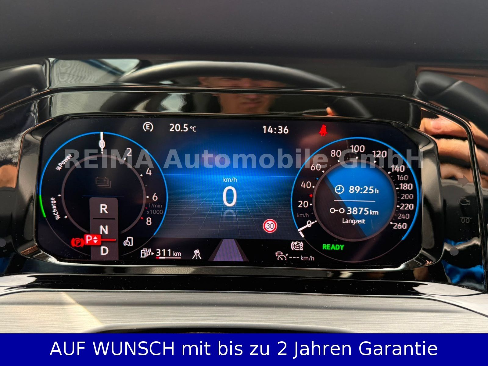 Fahrzeugabbildung Volkswagen Golf VIII Lim. Style eHybrid, ACC, LED, AHK