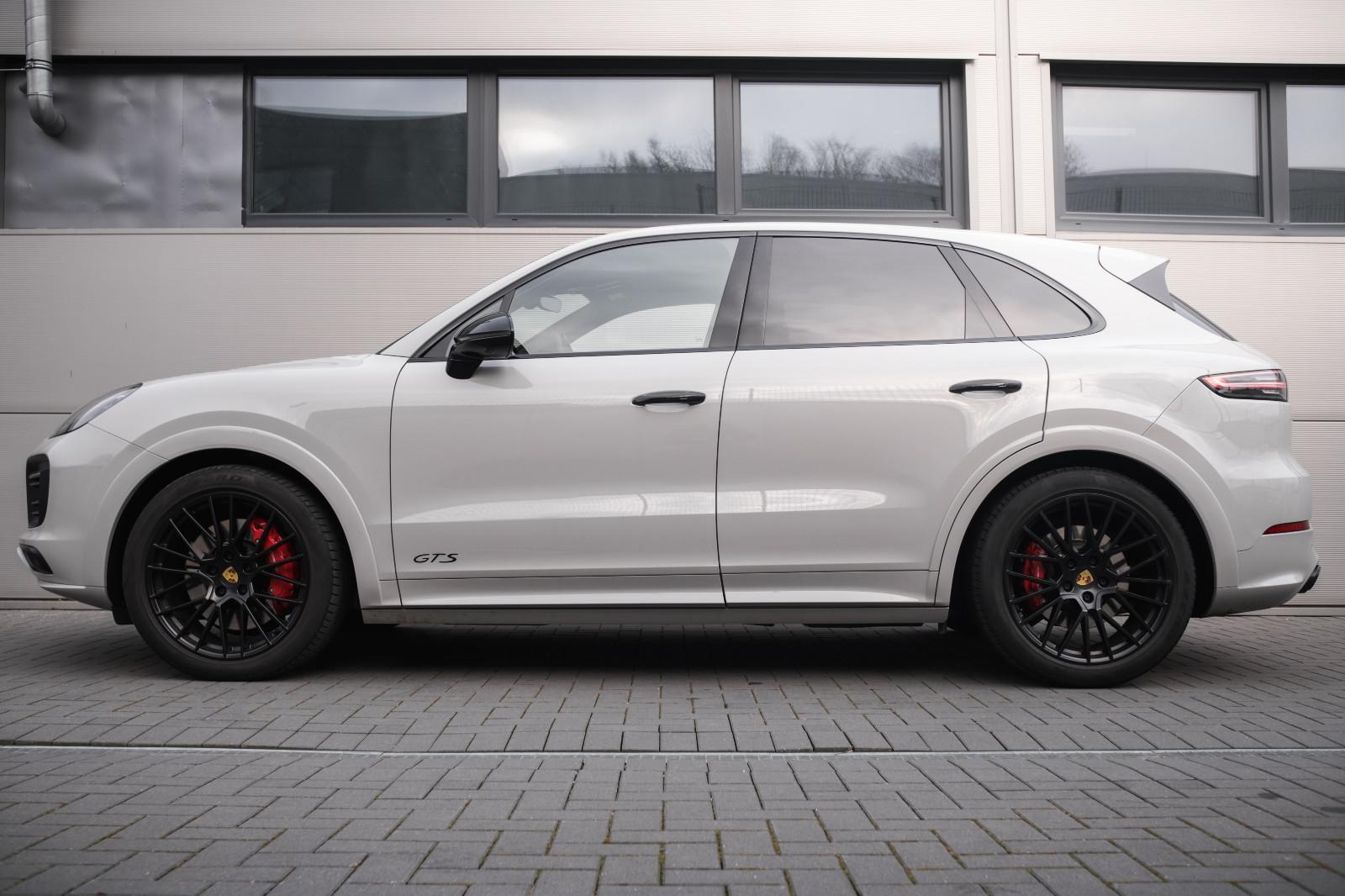 Porsche Cayenne GTS-PASM-LED-Inno-360-HUD-BOSE