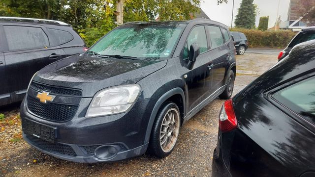 Chevrolet Orlando 1.8 LT MT