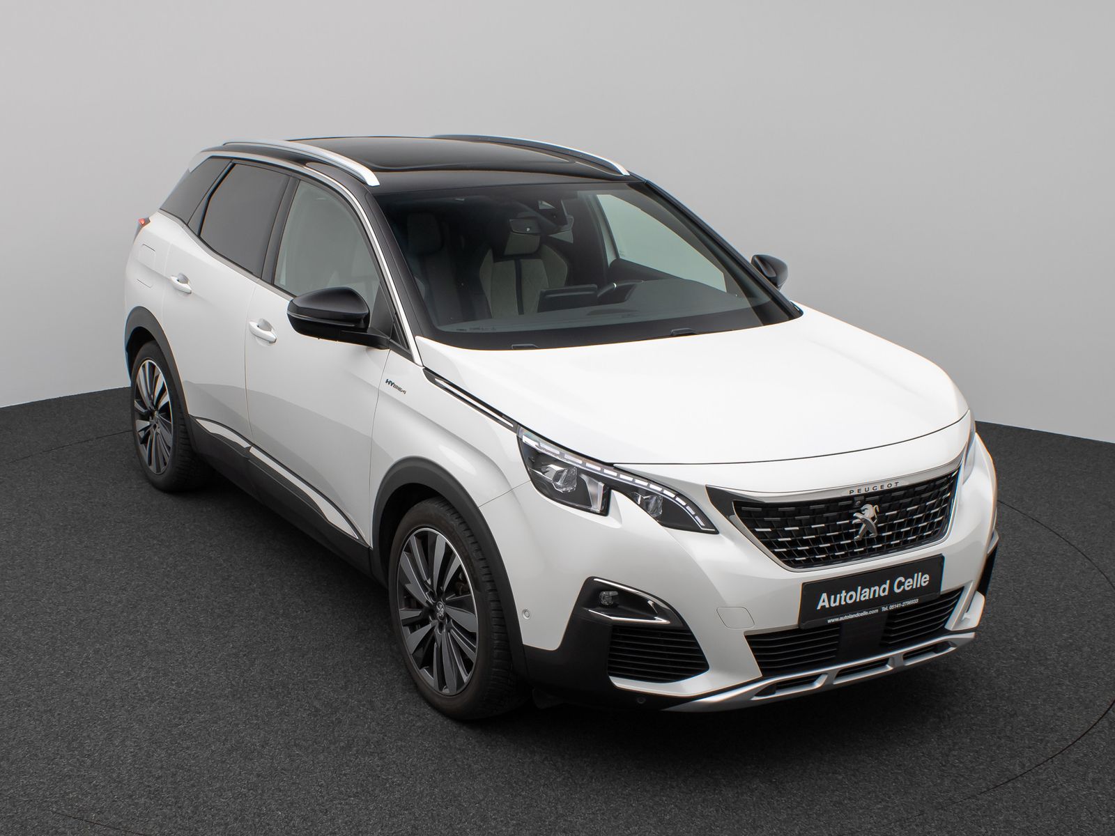 Fahrzeugabbildung Peugeot 3008 Hybrid4 300 GT Panorama 360° Massage AHK