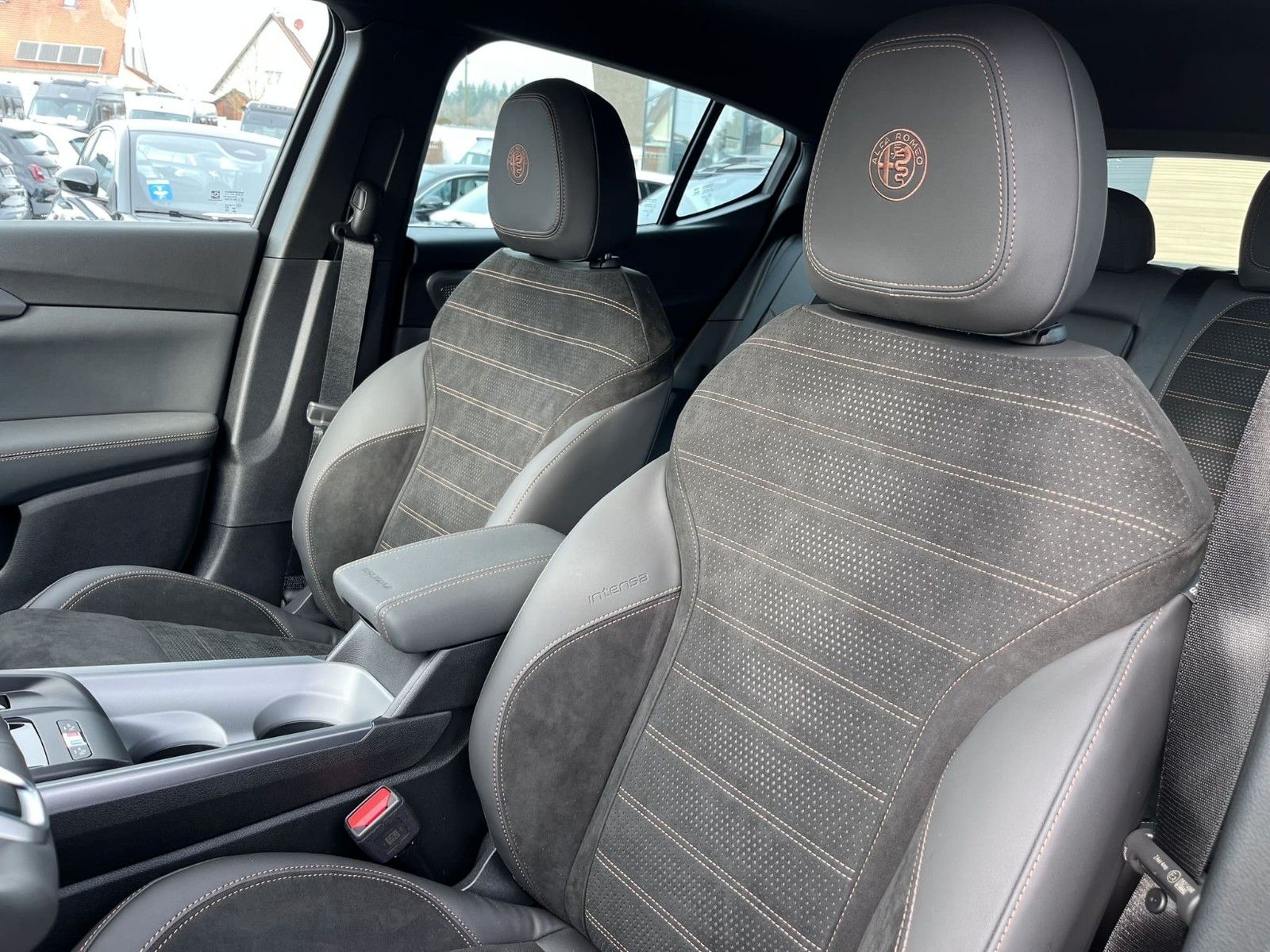 Fahrzeugabbildung Alfa Romeo Tonale Intensa