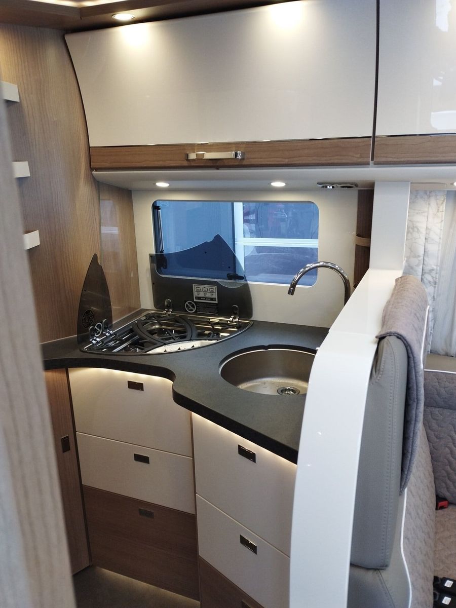 Fahrzeugabbildung Malibu I 490 RB LE comfort Mercedes