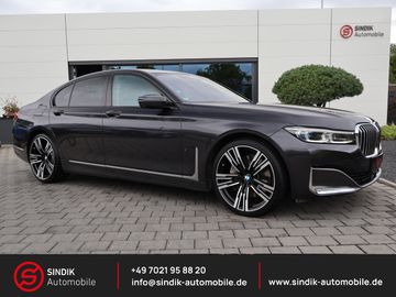 BMW 740 - 1