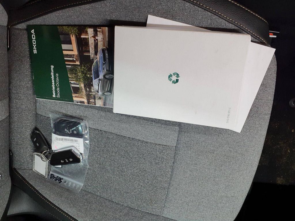 Skoda Octavia - Bild 8