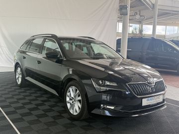 Skoda Superb COMBI 2.0 TDI DSG XENON NAVI ACC AHK