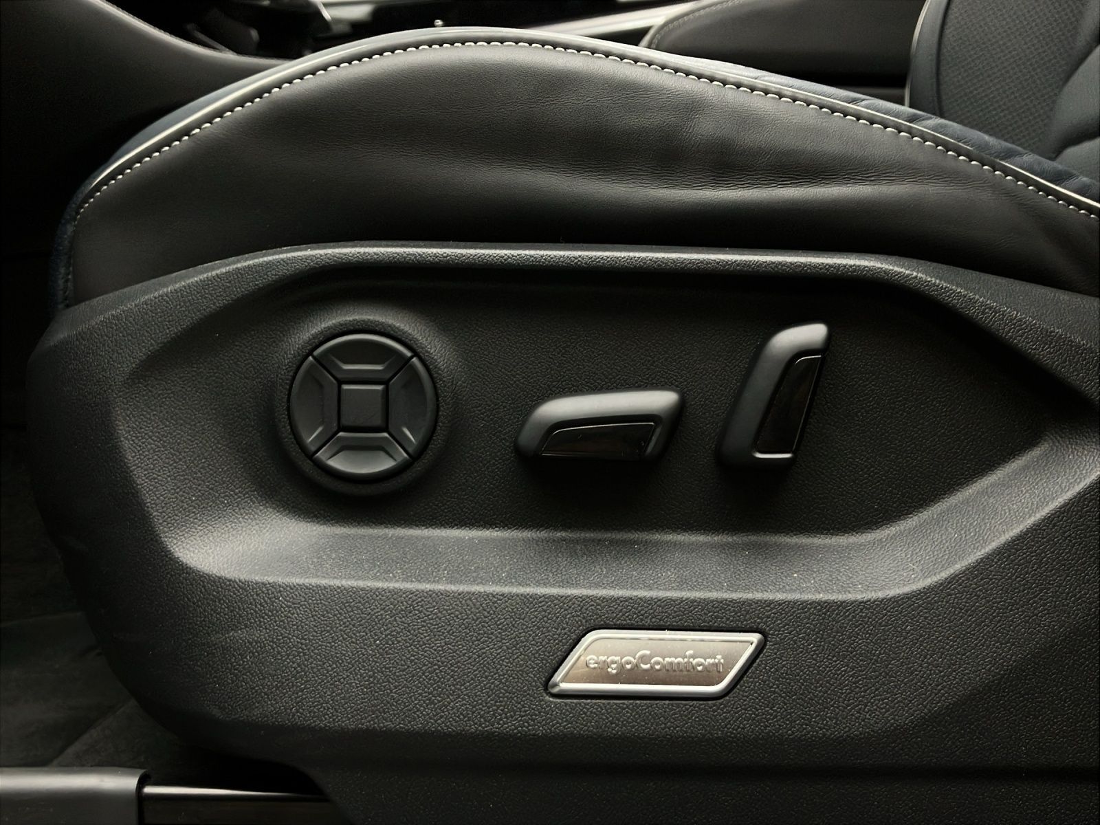 Volkswagen Touareg - Bild 24