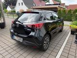 Mazda 2 White Edition - Sportsline - Automatik - Mazda 2 mit Benzin-Antrieb: Automatik