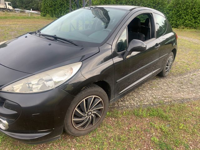 Peugeot 207 Filou