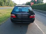 Mercedes-Benz E 200 E  T Kompressor.Leder.Xenon.TÜneu.1A - Mercedes-Benz E 200: Kompressor
