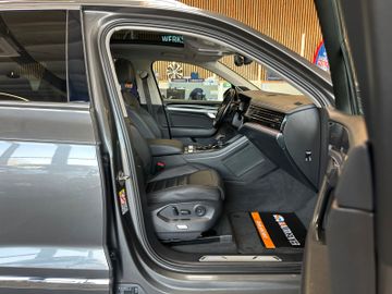 Volkswagen Touareg 4Motion eHybrid *1.Hand*HeadUP*Voll*