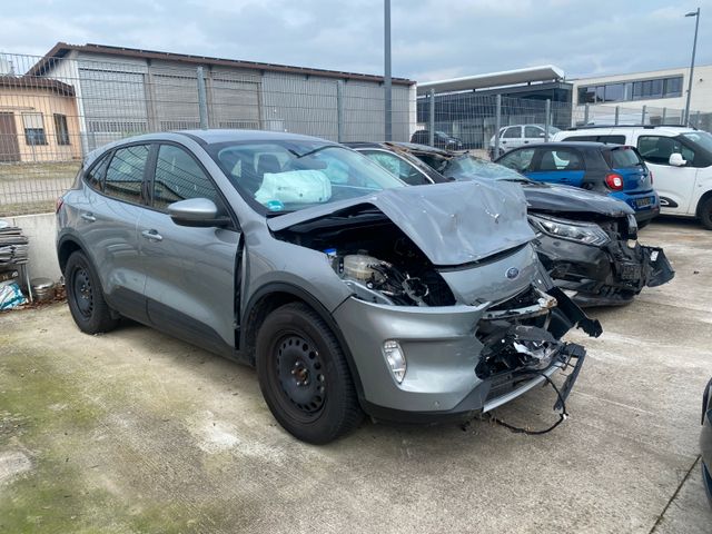 Ford Kuga Cool & Connect