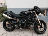 Triumph Street Triple - TRIUMPH 2009 STREET TRIPLE
