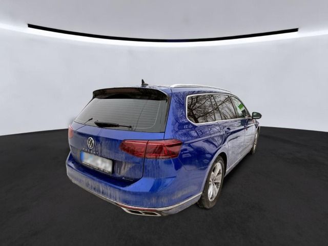 Volkswagen Passat - Bild 2
