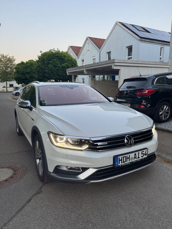 Image of Volkswagen Passat Alltrack