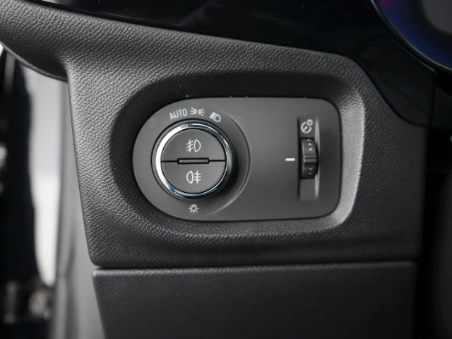 Corsa F FACELIFT GS HYBRID eDCT+LED-SCHEINWERFER