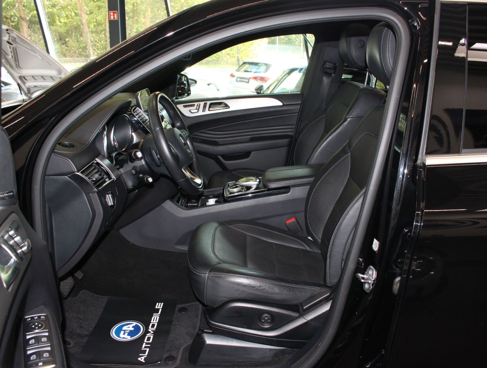 Fahrzeugabbildung Mercedes-Benz GLE 350d Coupe 4Matic AMG Line 1.Hand+Pano+VOLL