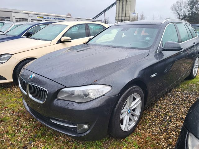 BMW 530 Baureihe 5 Touring 530d xDrive Automatik