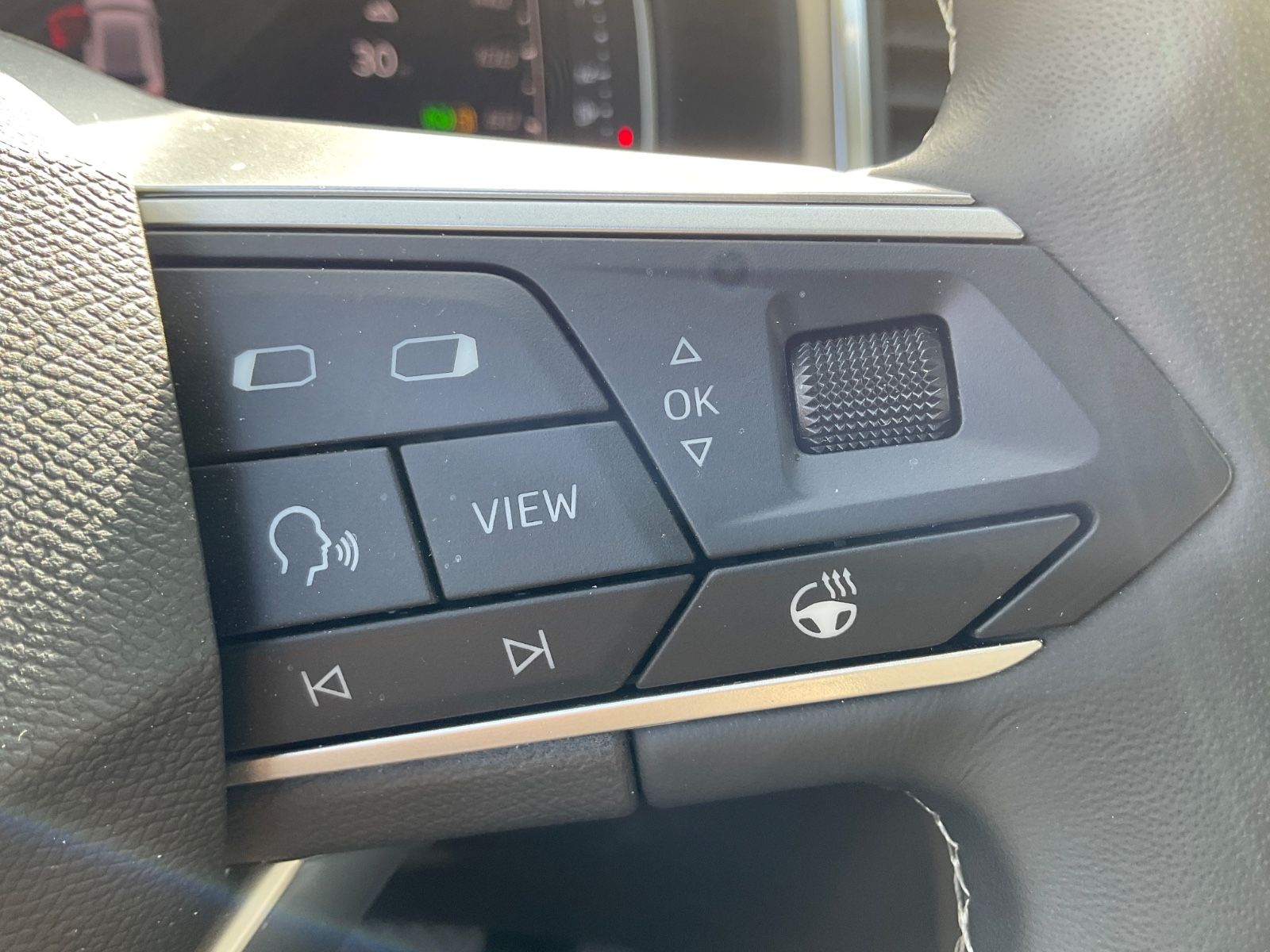 Fahrzeugabbildung SEAT Ateca 1.5 TSI Xperience DSG,LED,Kamera,Navi,GJR