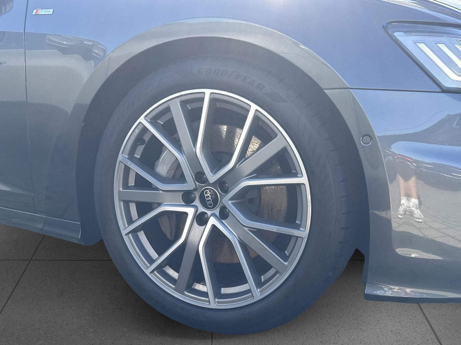 Audi A6 Avant 50 TFSIe qu 2x S line AHK PANO MATRIX foto 5