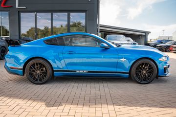 Ford Mustang - 12