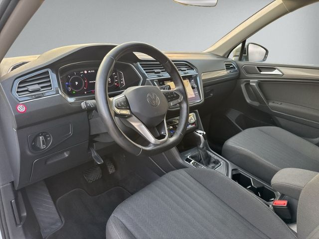 Tiguan Allspace 2.0 TDI DSG LED+NAVI+ACC+KAMERA+