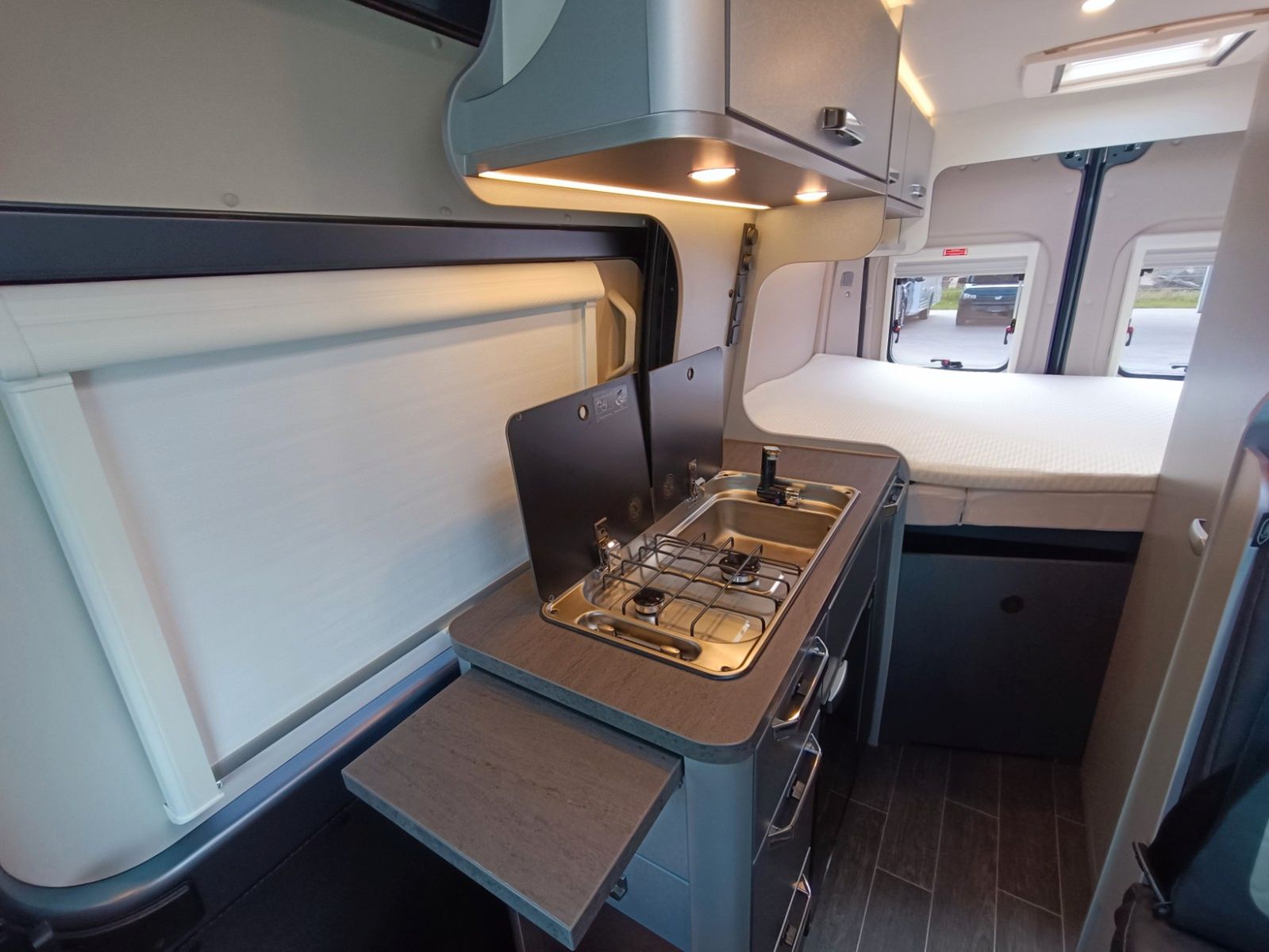 Fahrzeugabbildung Weinsberg CaraBus GREY 540 MQ EDITION [FIRE] *Sitzheizung