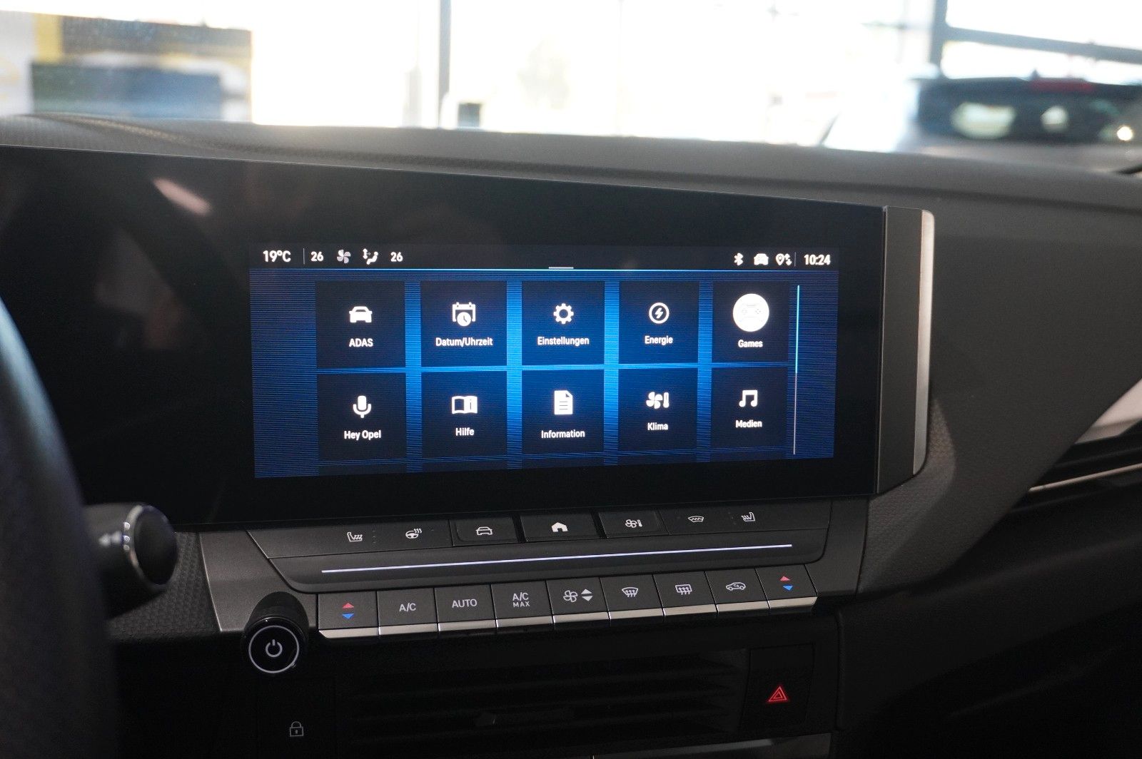 Fahrzeugabbildung Opel Astra L Lim. 1.6 HYBRID ELEGANCE NAVI/KAMERA/AHK