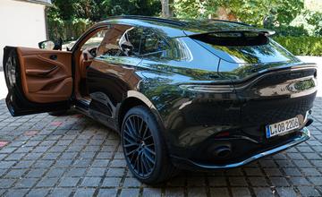 صورة 2 لـ 2021 Aston Martin DBX